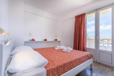 Irini Apartments