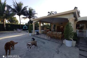 تختخواب و صبحانه Paraiso Hortensia Ecolodge