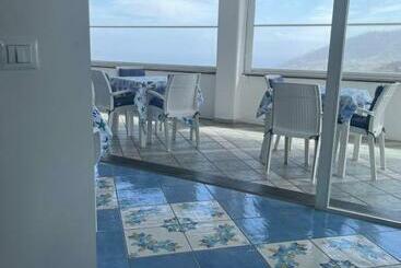 تختخواب و صبحانه Relais Villa Ettore