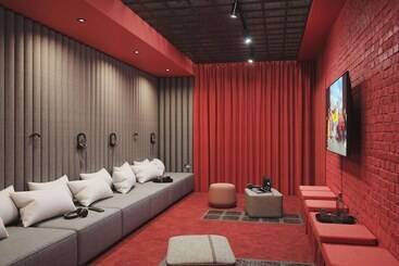 هتل The Social Hub Madrid