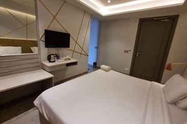 فندق Waltair Abode