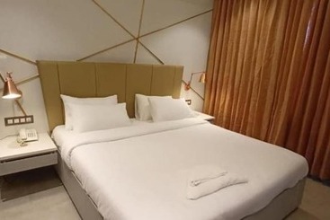 فندق Waltair Abode