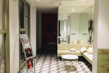فندق Waltair Abode