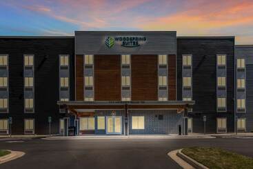 هتل Woodspring Suites Greensboro   High Point North