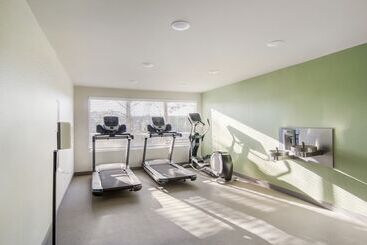 هتل Woodspring Suites Greensboro   High Point North