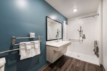 هتل Woodspring Suites Greensboro   High Point North
