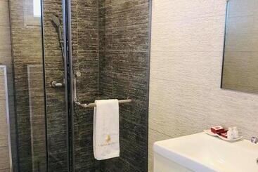 Magra Austria Hotel & Restaurant Prishtine