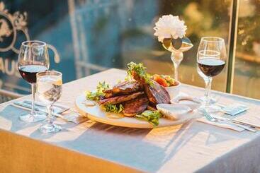 Magra Austria Hotel & Restaurant Prishtine