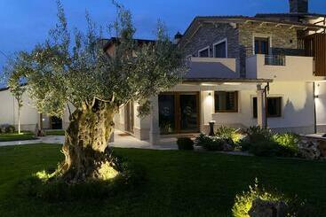 استراحتگاه Balneum Rooms & Spa