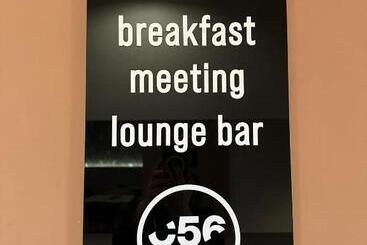 تختخواب و صبحانه House Room Civico 56