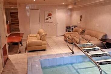 پانسیون Guest House Kaktus