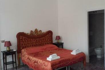 مبيت وإفطار Domus Morfeo