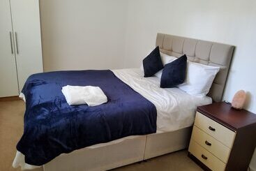 Charming 2 Bed Apartment Located In Elham Norwich