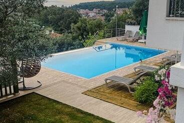 هتل Beacon Hill Suites
