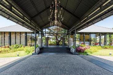 酒店 Canary Islands Resort & Spa