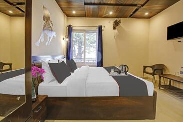 호텔 Super Collection O Grey Castle Inn