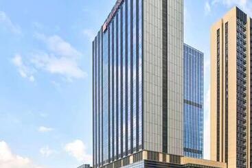 هتل Hilton Garden Inn Shenzhen Guangming