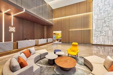 هتل Hilton Garden Inn Shenzhen Guangming
