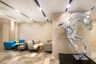 هتل Holiday Inn Express Hohhot East Station By Ihg