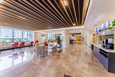 هتل Holiday Inn Express Hohhot East Station By Ihg