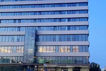 هتل Holiday Inn Express Hohhot East Station By Ihg