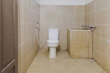 هتل Oyo 91262 Wisma Sido Moro