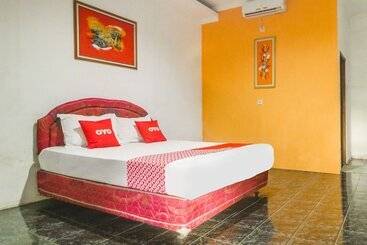 هتل Oyo 91262 Wisma Sido Moro