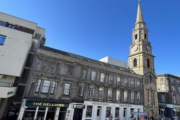 Centrally Located 1 Bed Apartment In Inverness