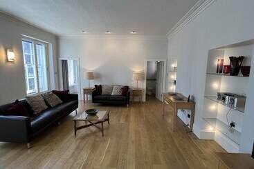 Centrally Located 1 Bed Apartment In Inverness