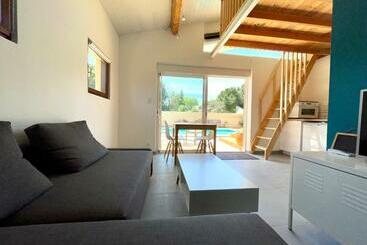 پانسیون Annexe Des Pins   Studio Gîte Avec Piscine & Climatisation