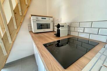 پانسیون Annexe Des Pins   Studio Gîte Avec Piscine & Climatisation