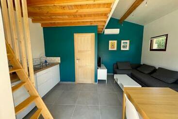 پانسیون Annexe Des Pins   Studio Gîte Avec Piscine & Climatisation
