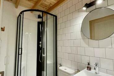 پانسیون Annexe Des Pins   Studio Gîte Avec Piscine & Climatisation