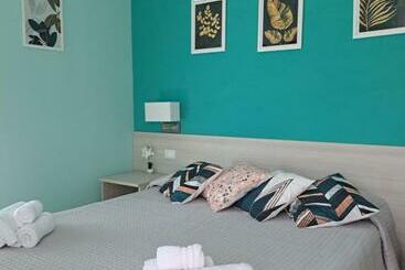 פנסיון La Terrazza Del Sole Guest House