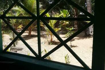 پانسیون River Garden Arugambay