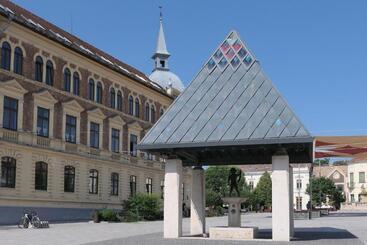 Esther S Studio Keszthely