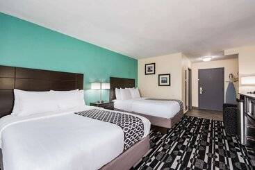 هتل Baymont By Wyndham Oklahoma City Bricktown