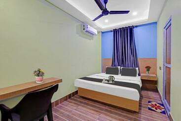 هتل Flagship Hill View Premium