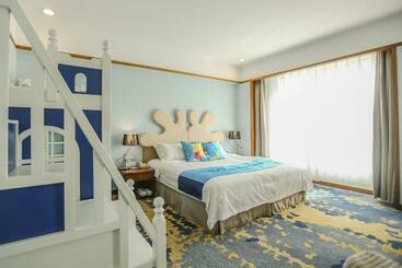 Discoveryland Hotel Dalian