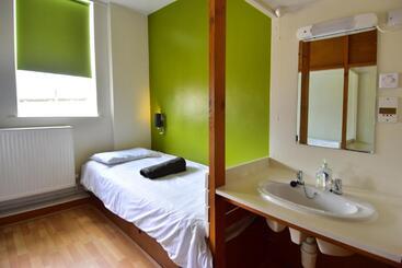 Iou Hebden Bridge Vegetarian Hostel