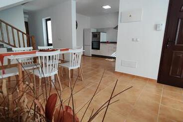 Villa Tingafa