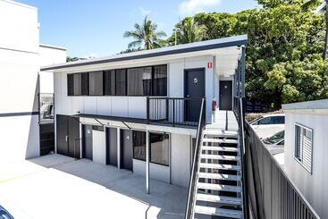 Airlie Sun & Sand Accommodation #4