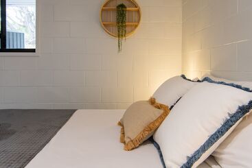 Airlie Sun & Sand Accommodation #4