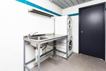 Airlie Sun & Sand Accommodation #4