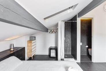 تختخواب و صبحانه Maison D Orange Chambres