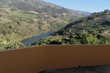 Casa Avós D Ouro   Barqueiros, Mesão Frio, Douro