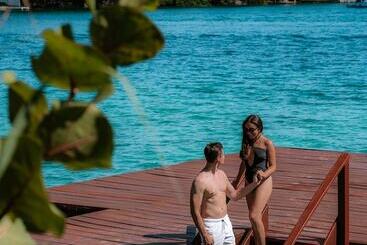 هتل Amainah Bacalar Adults Only
