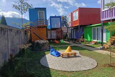 בית מלון כפרי Container Smart Stay Css