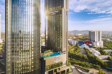 هتل Doubletree By Hilton Shah Alam I City