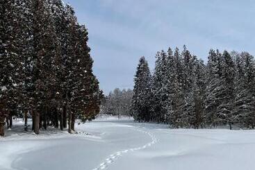 Myoko Woodland Lodge